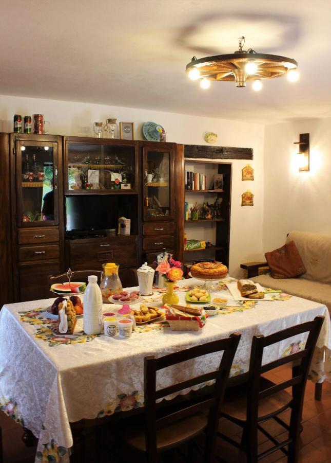 B&B Paradiso Gubbio Buitenkant foto