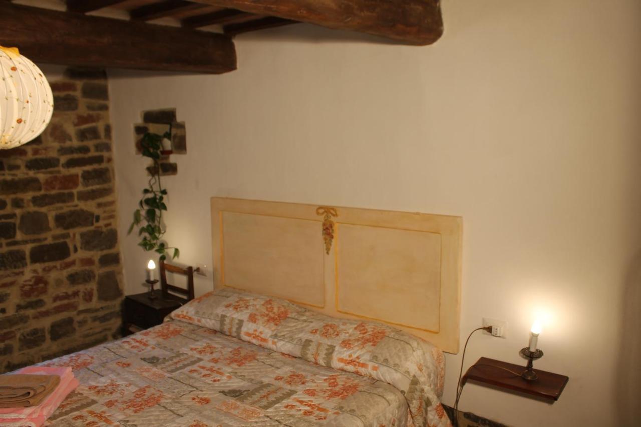 B&B Paradiso Gubbio Buitenkant foto