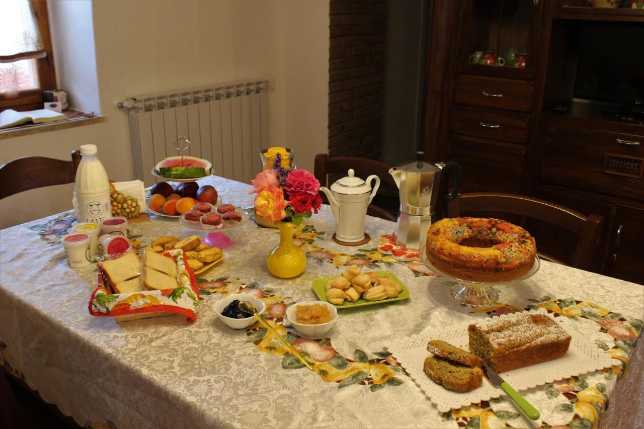 B&B Paradiso Gubbio Buitenkant foto